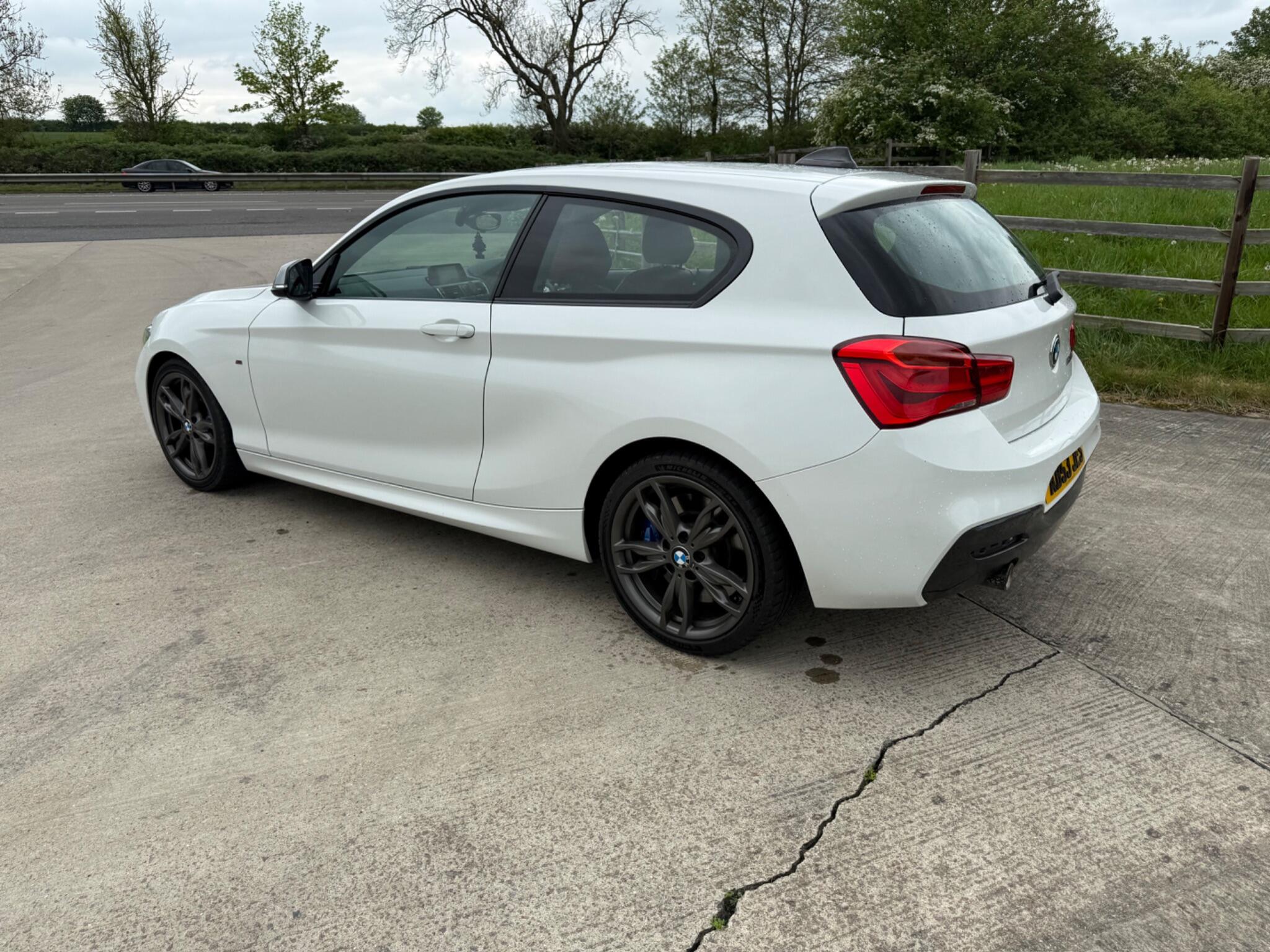 BMW 1 Series 3.0 M135i Euro 6 (s/s) 3dr — photo 48 of 92